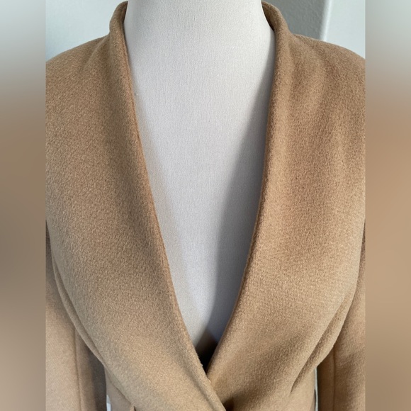 Sz 6 Ivanka Trump Camel Wool Blend Belted Coat - Picture 12 of 15